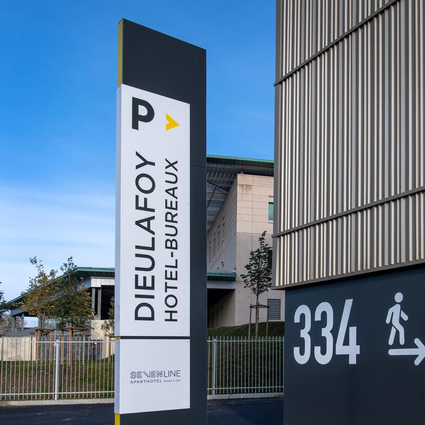 Sevenline Purpan Toulouse Aparthotel Exterior foto